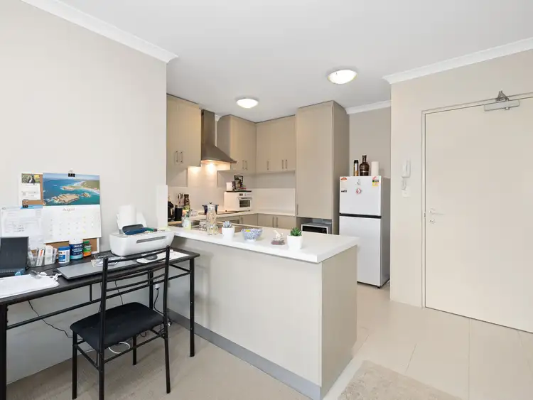 Fourth view of Homely apartment listing, 4/148 Railway Parade, Queens Park WA 6107