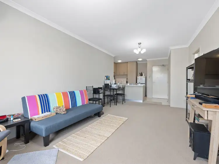 Sixth view of Homely apartment listing, 4/148 Railway Parade, Queens Park WA 6107