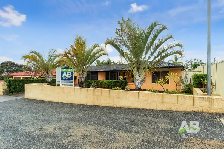 7 Sapling Way, Hocking WA 6065
