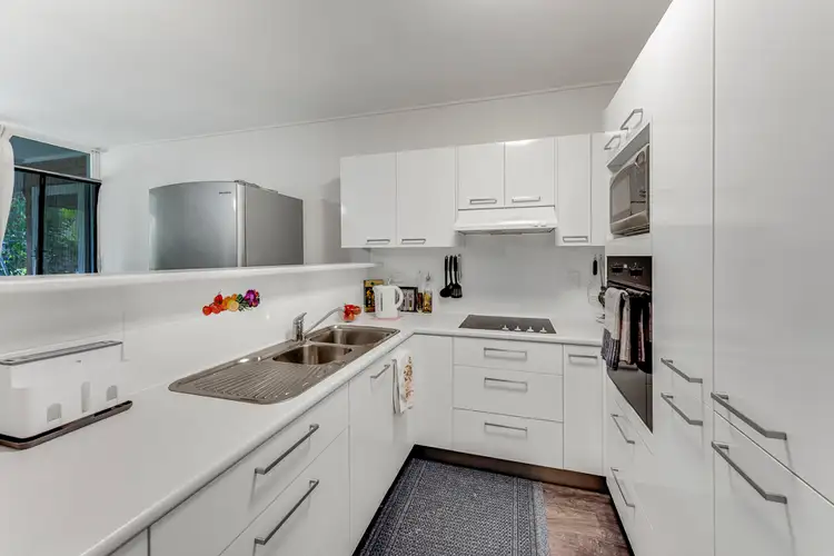 3/107A Frank Street, Labrador QLD 4215