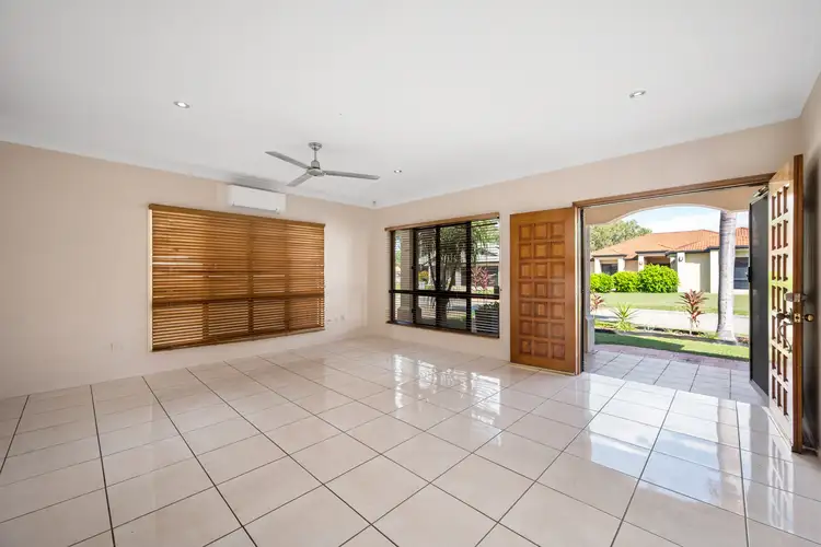 Second view of Homely house listing, 6 Lakeview Court, Kirwan QLD 4817
