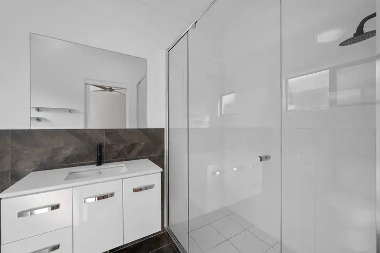 Sixth view of Homely house listing, 6 Lakeview Court, Kirwan QLD 4817