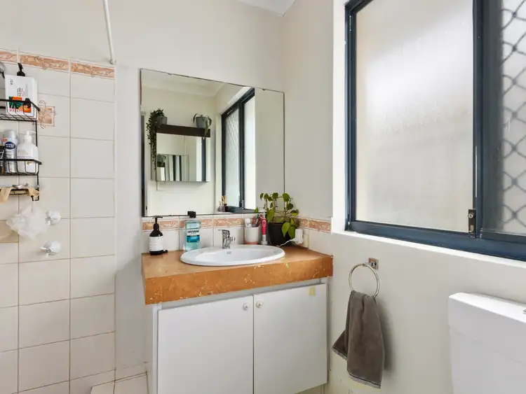 Fifth view of Homely house listing, 20 Richards Place, Cannington WA 6107