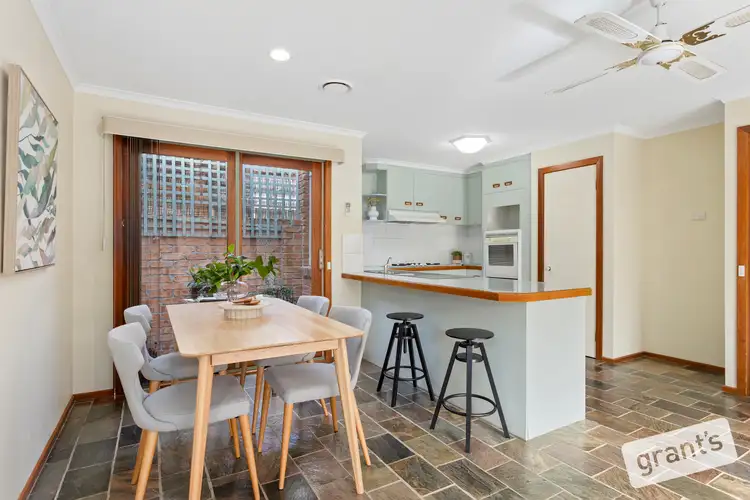 Fifth view of Homely house listing, 16 Adelaide Close, Berwick VIC 3806