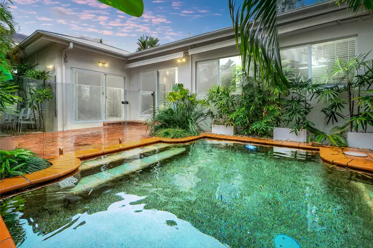12 Macalister Place, Smithfield QLD 4878