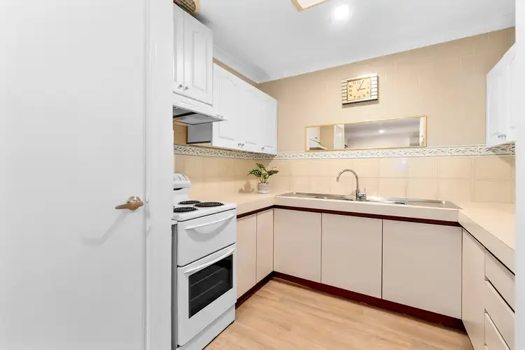 Fifth view of Homely villa listing, 17/1 Drynan Street, Bayswater WA 6053