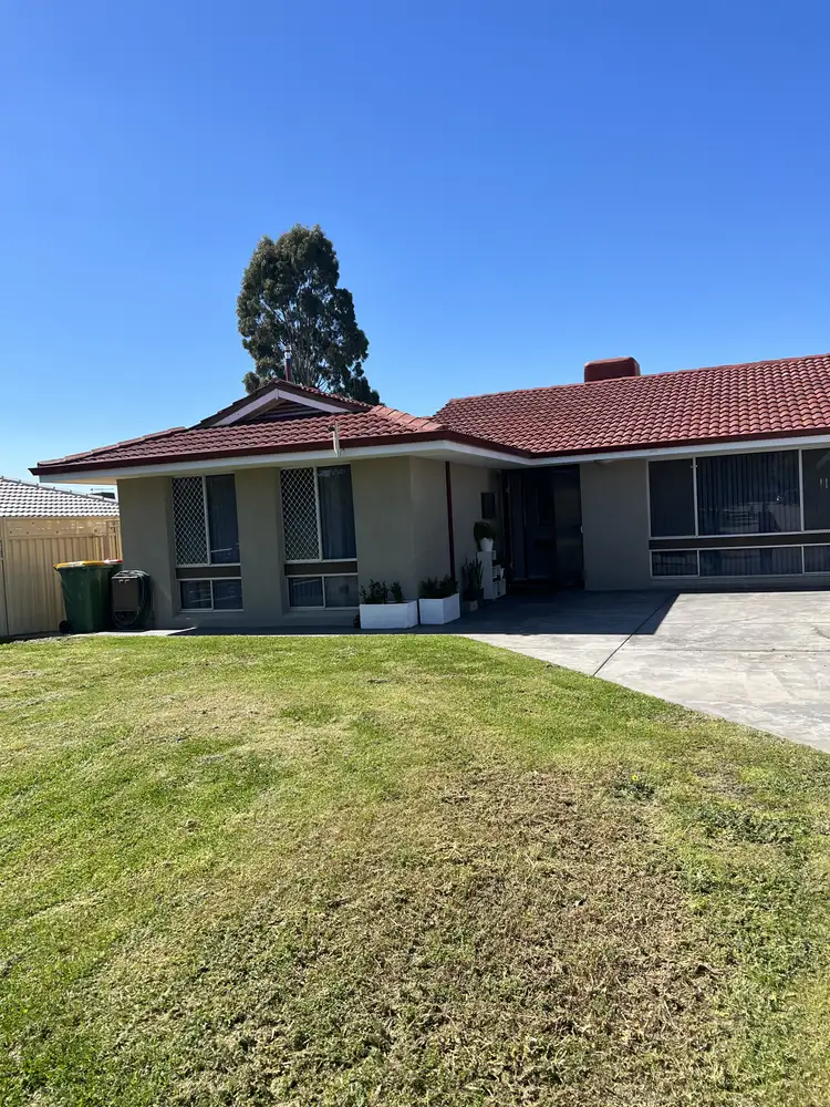 24 Farmfield Way, Morley WA 6062