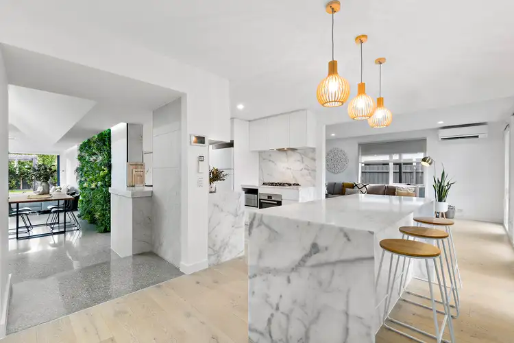 60 Kurrawa Crescent, Patterson Lakes VIC 3197