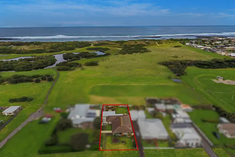 73 Campbell Street, Port Fairy VIC 3284