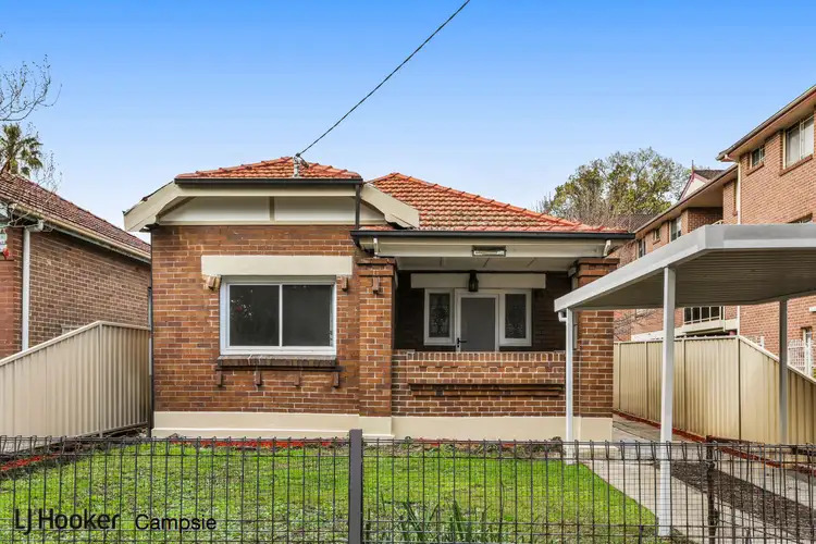 10 Seventh Avenue, Campsie NSW 2194