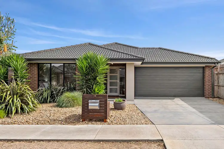 15 Altitude Street, Mount Duneed VIC 3217
