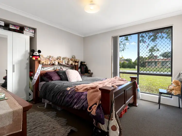 Sixth view of Homely house listing, 13 Voyager Court, Cooloongup WA 6168