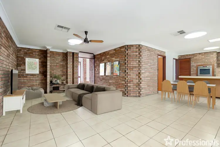 Sixth view of Homely house listing, 25 Doune Place, Willetton WA 6155