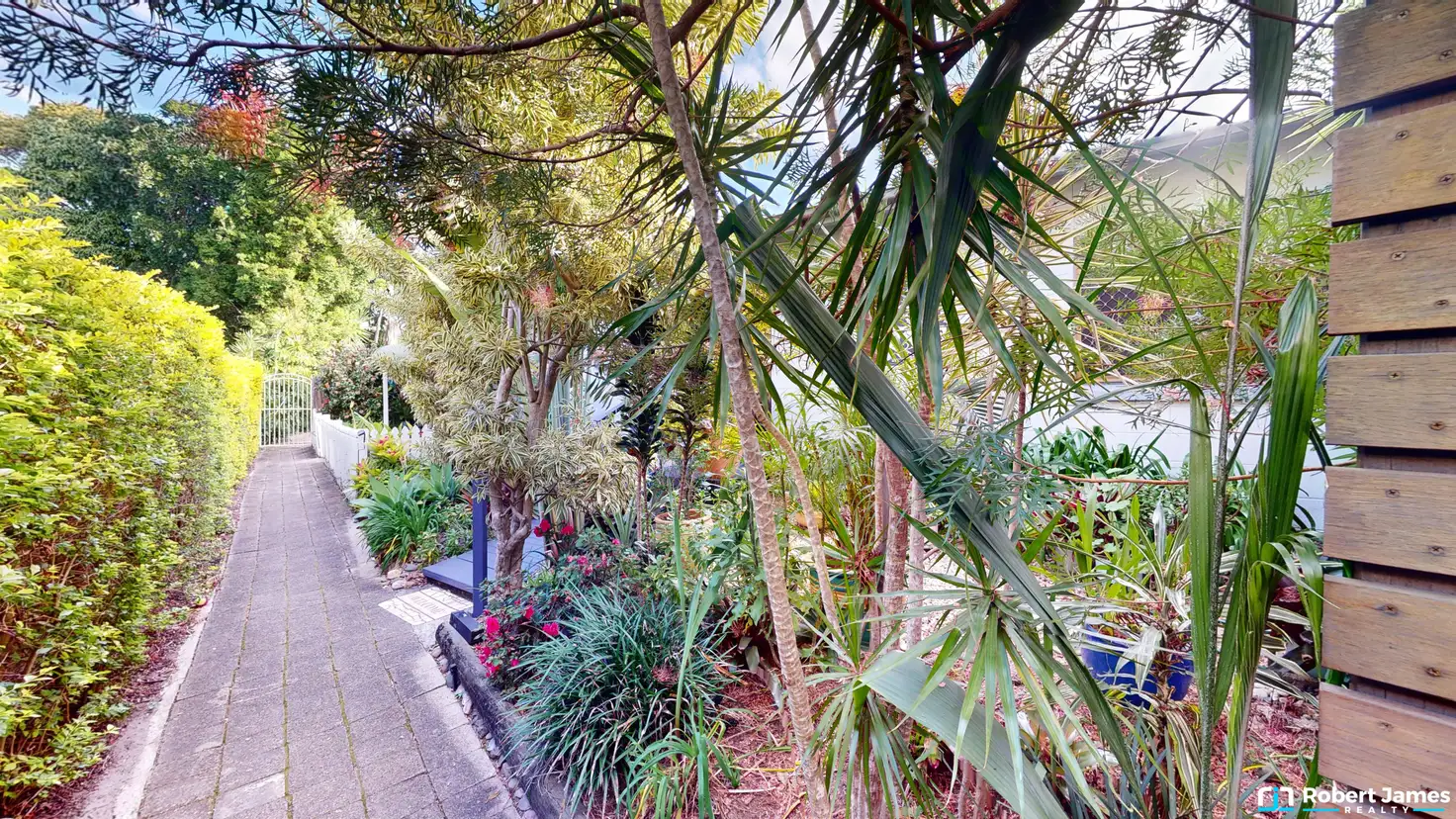 Main view of Homely villa listing, 1/35 Toolar St, Tewantin QLD 4565