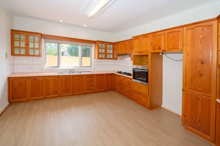 Second view of Homely house listing, 5 Phoenix Road, Spearwood WA 6163