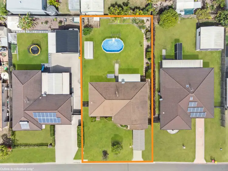 Second view of Homely house listing, 11 Bronton Way, Point Vernon QLD 4655