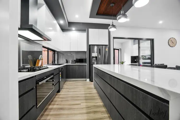 Second view of Homely house listing, 43 Chenin Street, Wollert VIC 3750