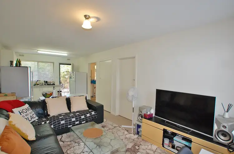 Fifth view of Homely apartment listing, 5/140 Normanby Road, Inglewood WA 6052