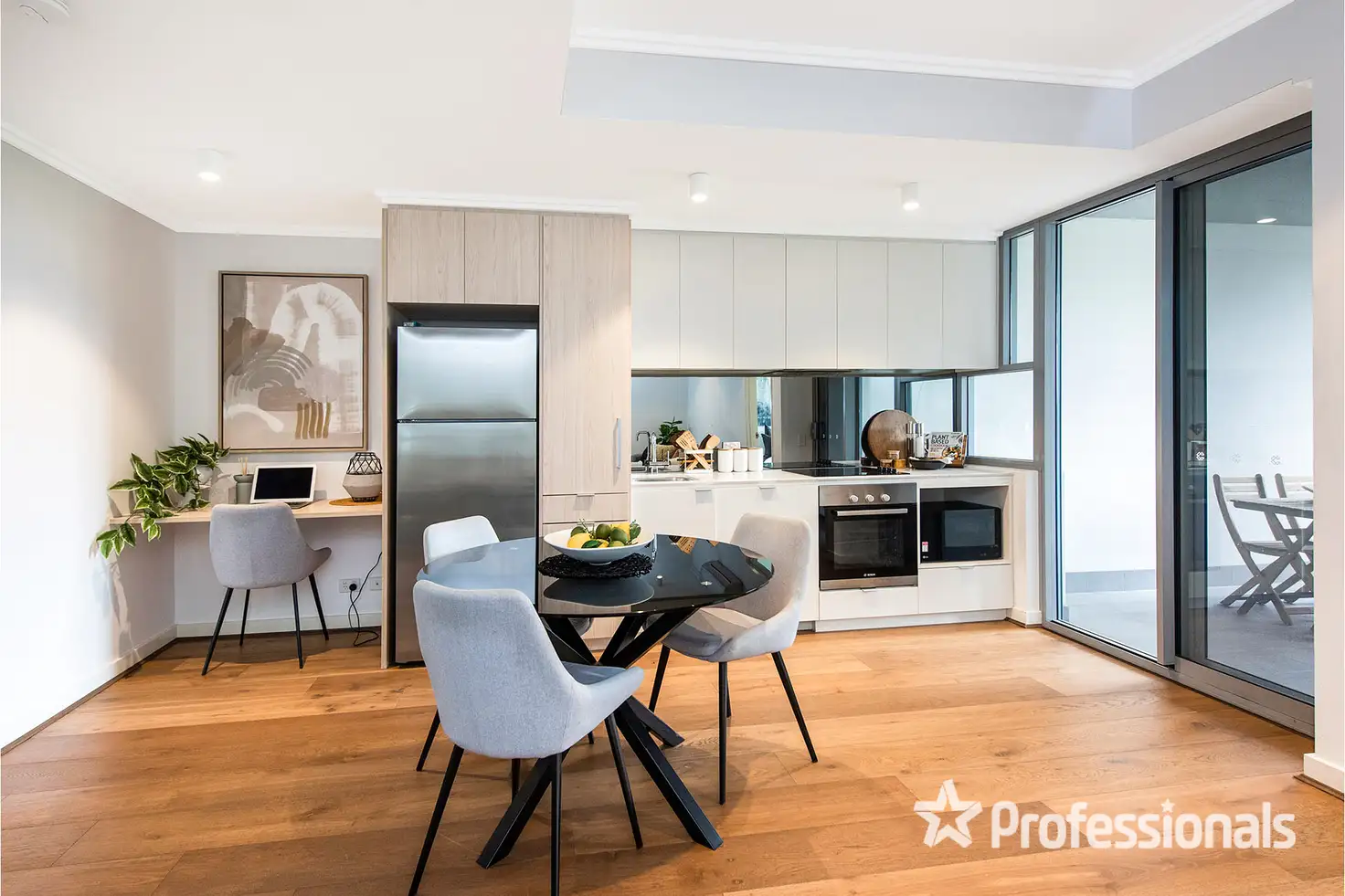 Main view of Homely unit listing, 6/110 Terrace Road, Guildford WA 6055