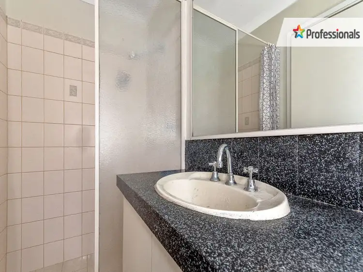 Fourth view of Homely villa listing, 6/21 Hogarth Street, Cannington WA 6107