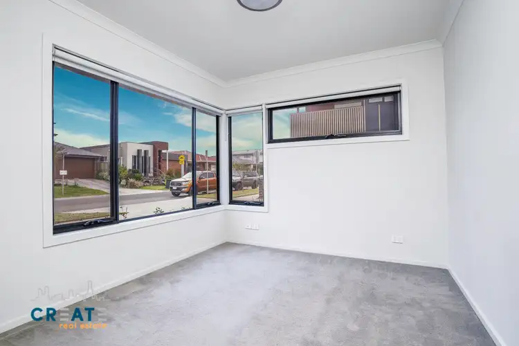 Fifth view of Homely house listing, 39 Fontana Close, Sunshine West VIC 3020