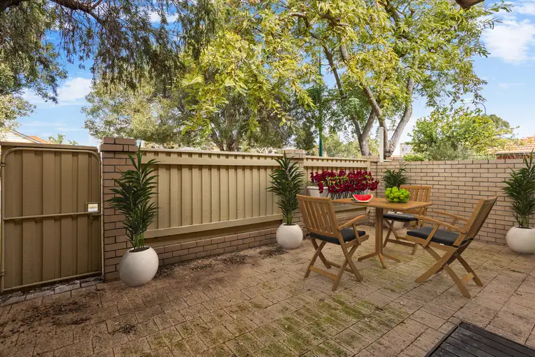 2/266 Cambridge Street, Wembley WA 6014