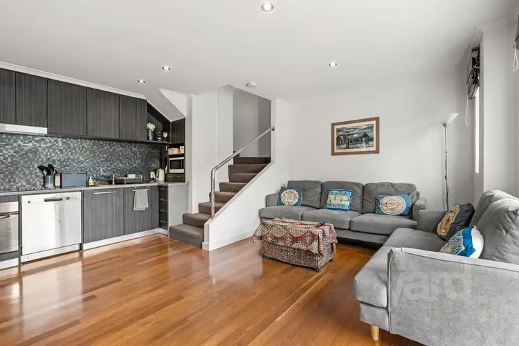 8/31 Pollard Street, Glendalough WA 6016