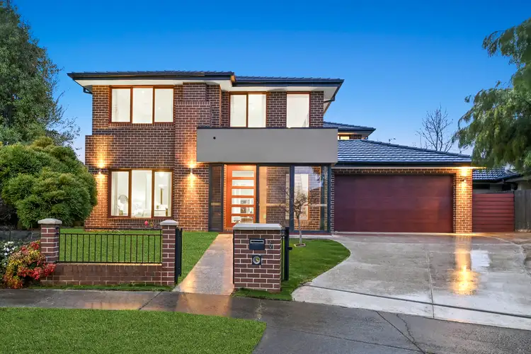 6 Balfour Court, Glen Waverley VIC 3150