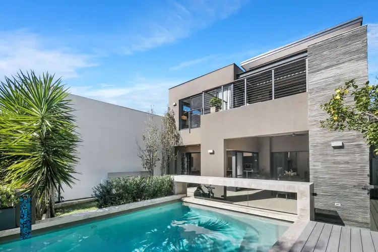 2 Aceway Lane, Swanbourne WA 6010