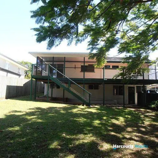 83 Zetland Street