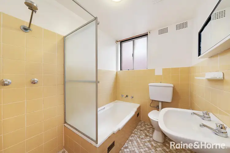 Fourth view of Homely apartment listing, 4/100 Mount Street, Coogee NSW 2034