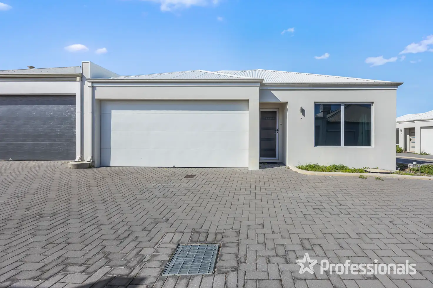 Main view of Homely house listing, 7/89 Redstone Trail, Ellenbrook WA 6069