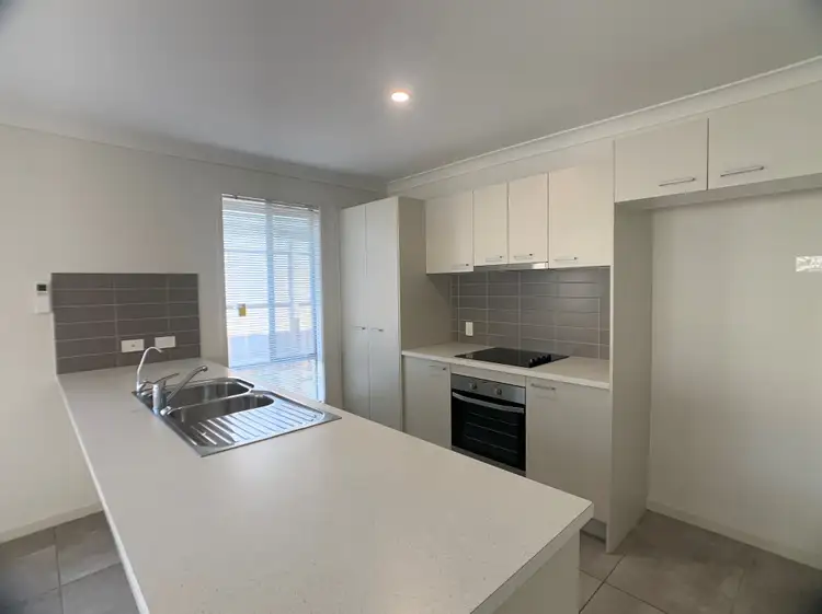 Second view of Homely house listing, 6 Munthari Drive, Berrinba QLD 4117