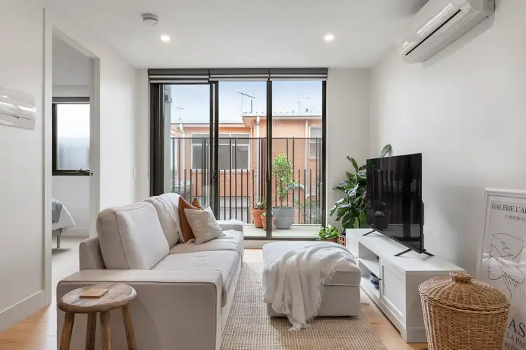 Fifth view of Homely apartment listing, 102/4 Willsmere Road, Kew VIC 3101