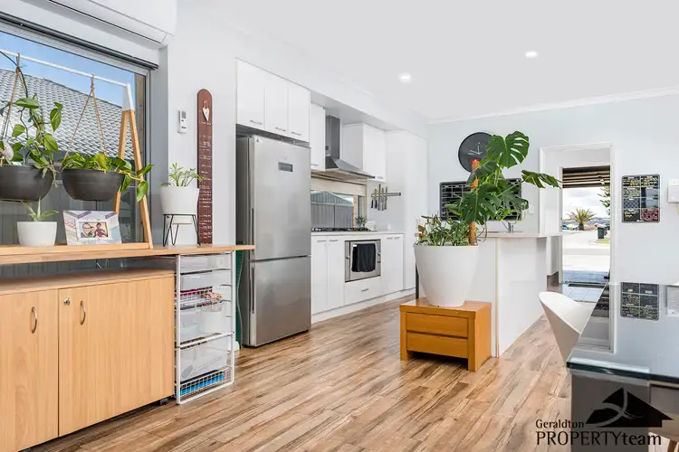 Seventh view of Homely house listing, 24 Spindrift Vista, Glenfield WA 6532