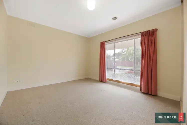 Fifth view of Homely house listing, 5 Johnson Street, Moe VIC 3825