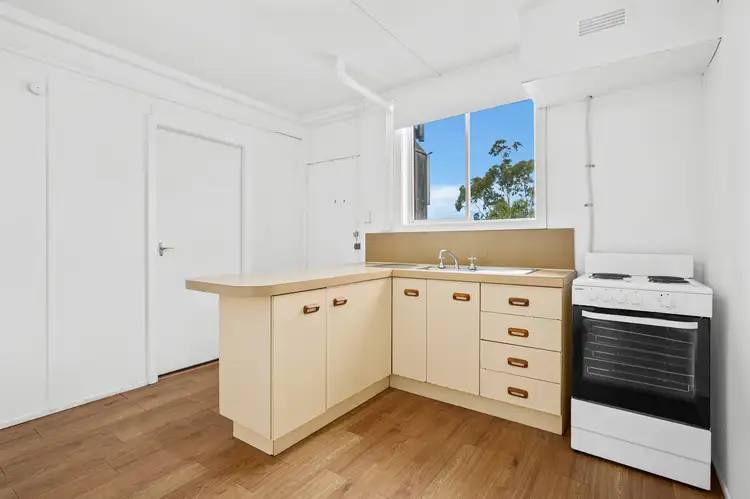 3/23 Minnegang Street, Warrawong NSW 2502