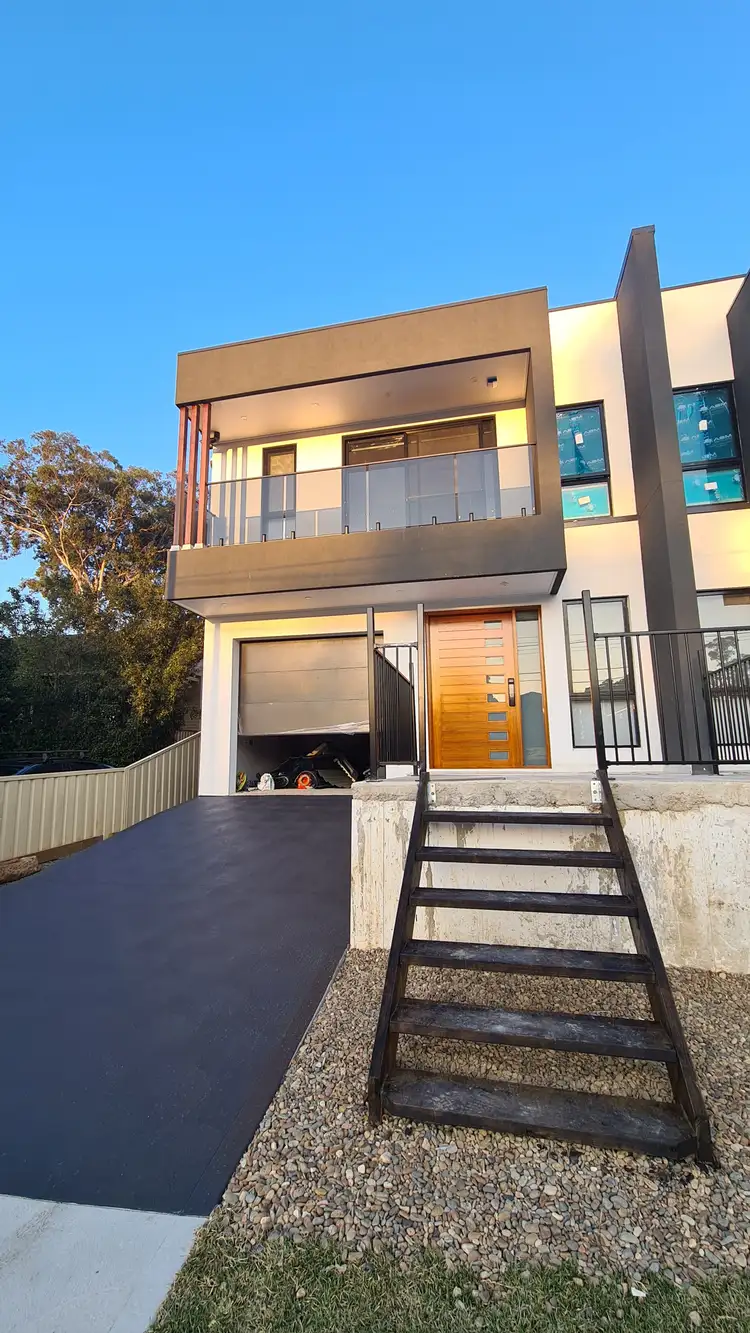 2/66 Duckmallois Avenue, Blacktown NSW 2148