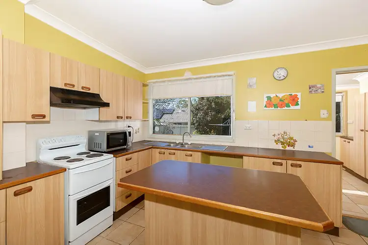 Fifth view of Homely house listing, 8 Field Avenue, Toronto NSW 2283