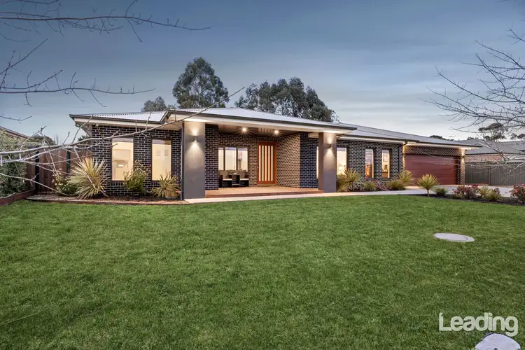 27 Casuarina Drive, Romsey VIC 3434