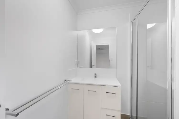 Fifth view of Homely semi-detached listing, 2/54 Margaret Ellen Drive, Kelso QLD 4815