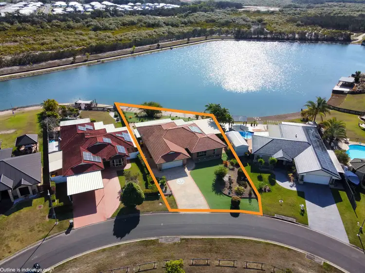 40 Bushlark Avenue, Eli Waters QLD 4655