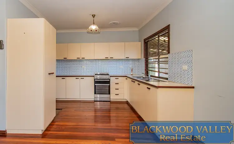 5 Blechynden Street, Boyup Brook WA 6244