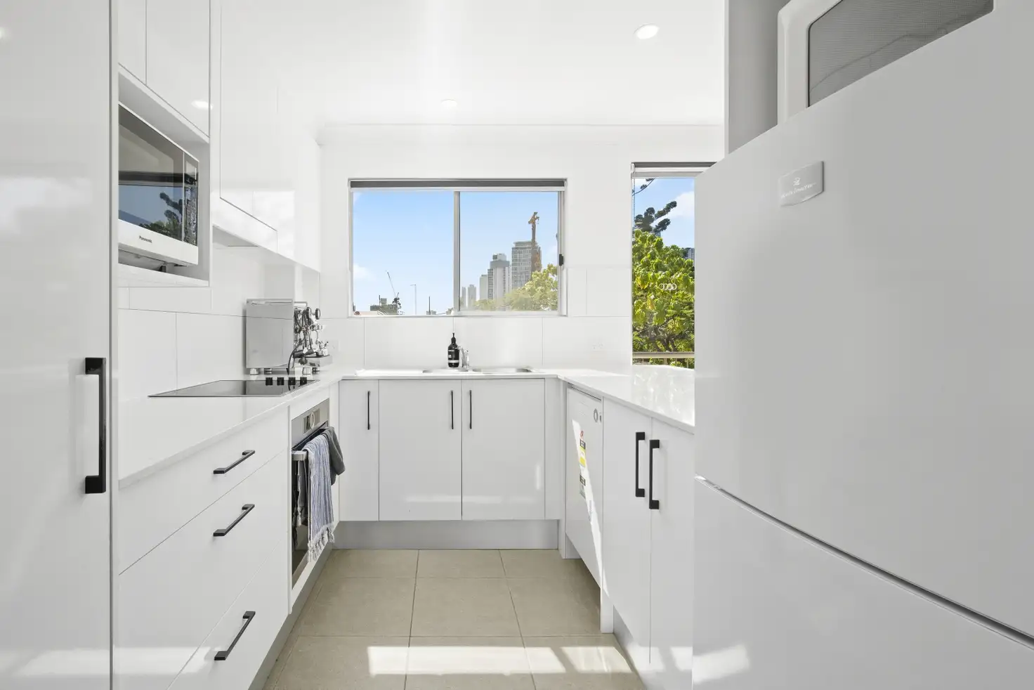 Main view of Homely apartment listing, 5/38 Chelsea Avenue, Broadbeach QLD 4218