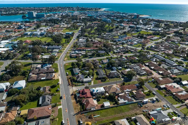 Seventh view of Homely house listing, 35 Peel Street, Mandurah WA 6210