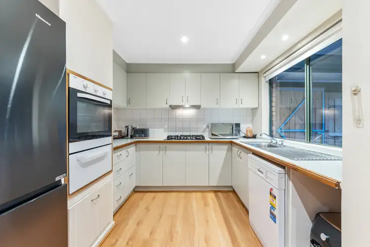 Fifth view of Homely house listing, 11 Boomerang Court, Narre Warren South VIC 3805
