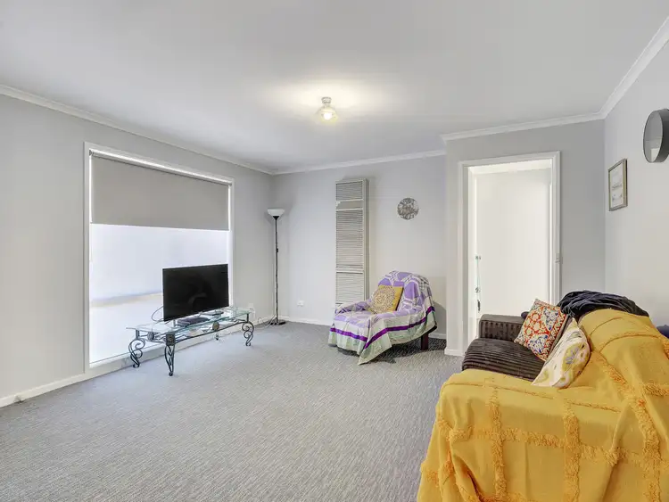 Third view of Homely unit listing, 2/5 Margaret Street, Benalla VIC 3672