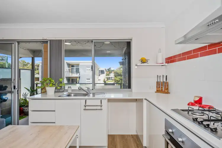 Seventh view of Homely house listing, 6/90 Cooper Street, Mandurah WA 6210