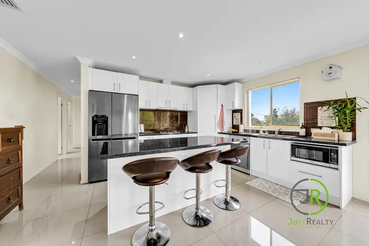 Sixth view of Homely unit listing, 1/5 Lima Place, Pakenham VIC 3810