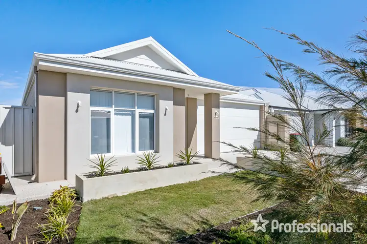 11 Merewether Avenue, Alkimos WA 6038
